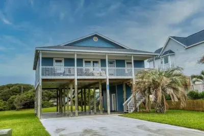 Image de Desirable Location-4br/2ba Ocean View-Pool-Hot Tub-Sleeps9