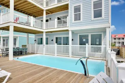 Image de 7br/5. 5ba - Oceanfront, Elevated Pool, Sleeps 18