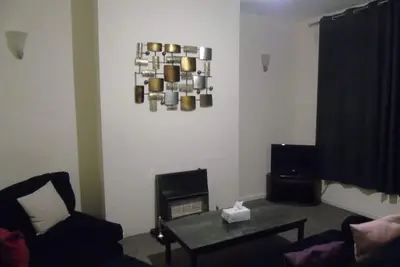 Image de Lovely 2-Bed House in Bolton Greater Manchester