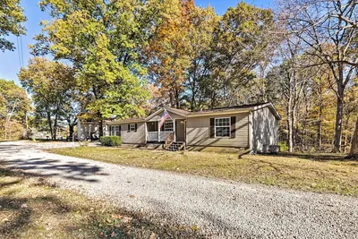 Image de Haven in the Woods w/ 150 Acres, 2 Ponds
