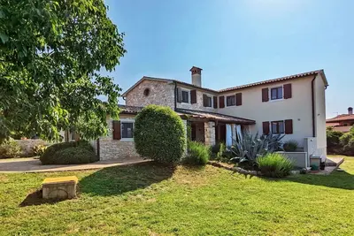 Image de Maison de vacances pour 6 à Bale