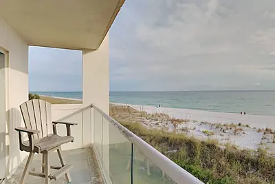Image de Regency Towers #304 West | Beachfront, Great Views