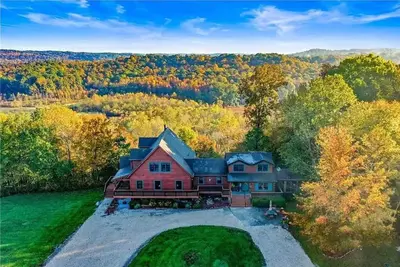 Image de Rustic/Modern Lodge near French Lick - Groups and Families