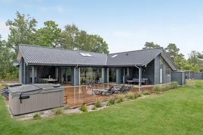 Image de Belle maison à Nexø avec WiFi