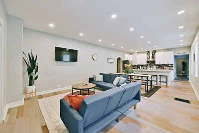 Image de Luxury Home close to Downtown | Indy500 | Convention Center | GenCon | Colts