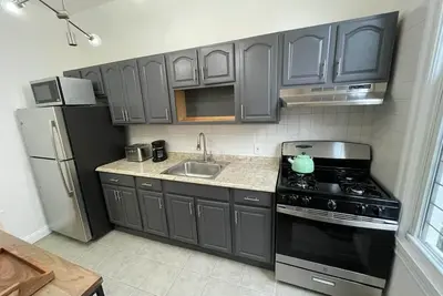 Image de Your Home Away from Home Apartment