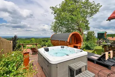 Image de Belle maison à Beletinec avec WiFi