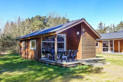 Belle maison de 2 chambres à Nexø