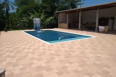Image de Villa with swimming pool, barbecue and lots of greenery, close to the beach
