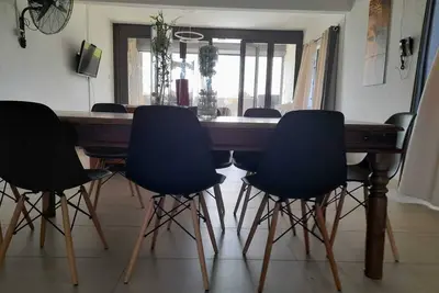Image de Superbe villa moderne contemporaine de 4 chambres ensuite