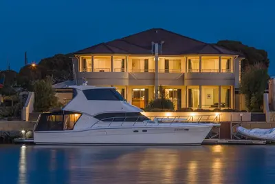 Image de Monterey Waters 27b