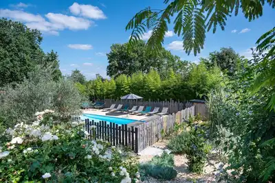 Image de Gîte 3 pers piscine et jardin eco responsable activités nature près Toulouse