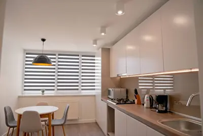 Image de 2 bedroom apartment close to center and park