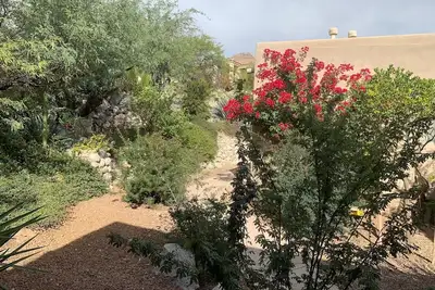 Image de Guest House Nestled In Foothills Nature