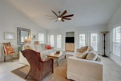 Image de Private Beach Villa! Free Beach Chairs, 5 pools, hot tubs, and Free Par 3 golf!