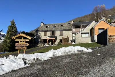 Image de Gîtes de caractère, 4étoiles, carrefour des 2 vallées de l'Aure et du Louron.