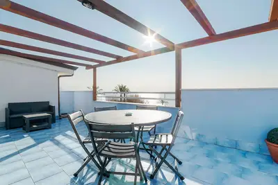 Image de Appartement chaleureux à Policastro Bussentino avec piscine