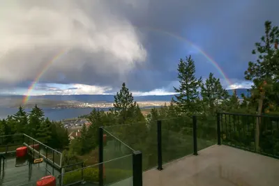 Image de Breathtaking view and privacy just for you and the one you love