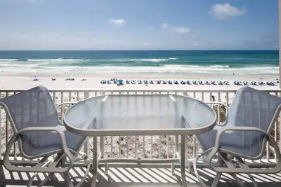 Image de Ip 605: Coastal Reflections - Relax in Style with Breathtaking Ocean Views!