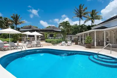 Image de 4 bedroom Royal Westmoreland Villa With Private Pool, Cook & Beach Club Access
