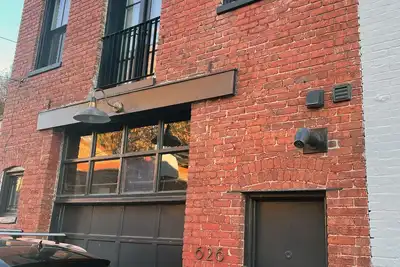 Image de Bright Capitol Hill Carriage House with Courtyard