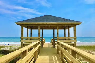 Image de 🏖Beachside Complex_Private Beach Access _ Pool_WiFi_Kitchen