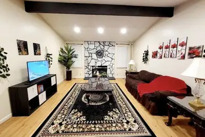 Image de Your Home Away From Home!