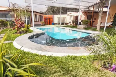 Image de Country house in Cieneguilla with solar heated swimming pool and nice view