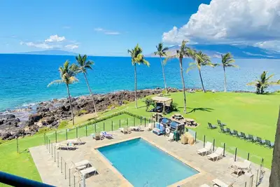 Image de 406 - Oceanfront One Bed Unit Completely Remodeled Summer 2021 great view!