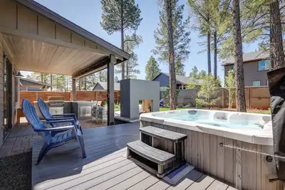 Image de Flagstaff Vacation Rental w/ Hot Tub