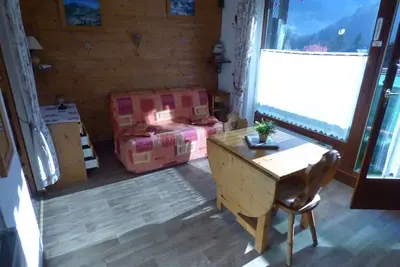 Image de Charmant Studio avec Coin Montagne, Balcon Sud et Proche Commerces à Saint Jean de Sixt