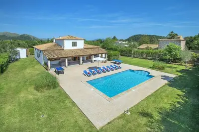 Image de New beautiful villa walking distance to Pollença village