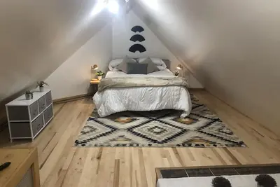 Image de Lovely Loft in the Grand Traverse Commons