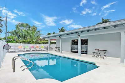 Image de Luxury Villa with Heated Pool close to Beach