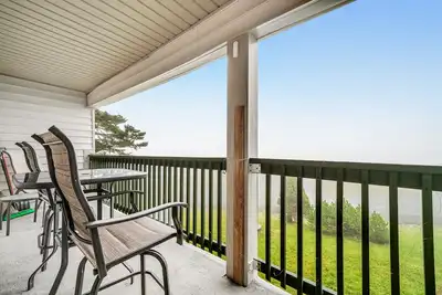Image de Lovely Mountain Escape Near the Slopes W/ Shared Pool/Hot Tub & Free WiFi