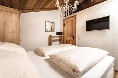 Image de Uralp Royal by A-Appartments
