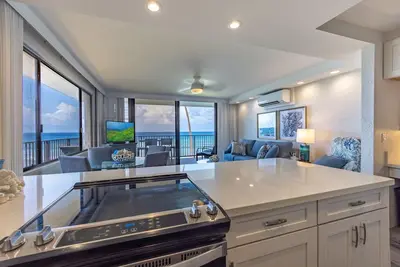 Image de Papakea L301 - Direct Oceanfront Luxurious Corner 1b/1b, Newly Renovated, Ac!