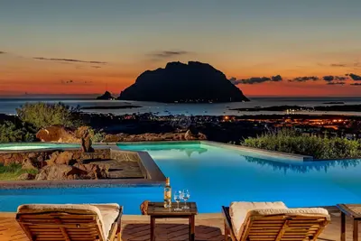 Image de Villa à Porto San Paolo avec 6 chambres à coucher, 12 couchages
