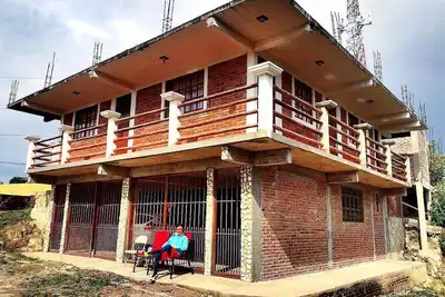 Image de casa, balcón