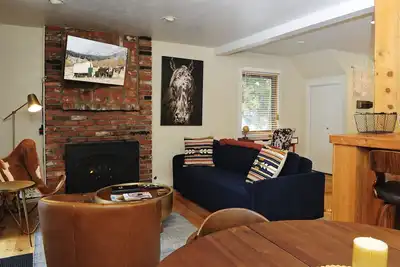 Image de Andora Villa Condo 109 - Perfect Basecamp for Mountain Bikers & Skiers