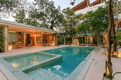 Image de Tropical Stay | Pool | Terrace | Near Beach & Town