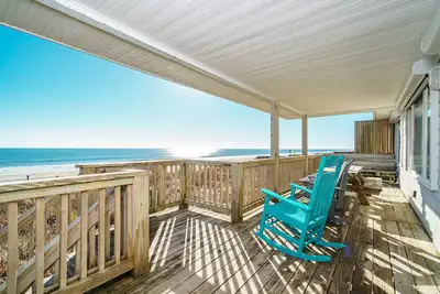 Image de Oceanfront--Pet Friendly w/ Mother in Law Quarters