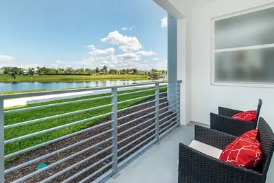 Image de Luxury Condo on Storey Lake Resort with Balcony, Orlando Condo 5486