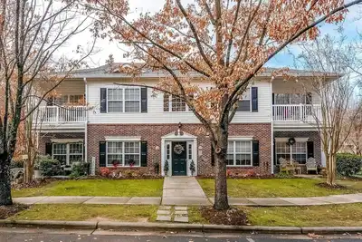 Image de *New* Charming 2br Lake Norman Condo near Charlotte
