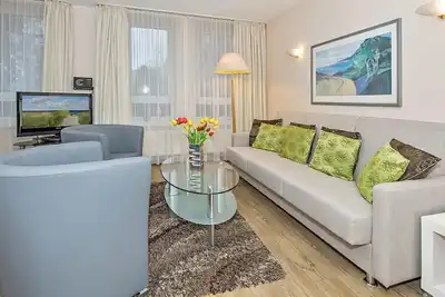 Image de 3-room apartment in a great location with terrace and direct beach access -