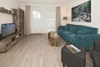 Image de Lovely apartment with balcony and view of the greenery between the sea and the lake -