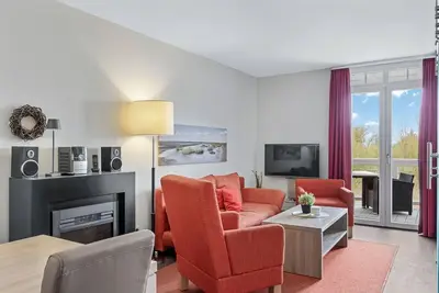 Image de Quiet, beautiful apartment near the beach with sauna and balcony overlooking the countryside -