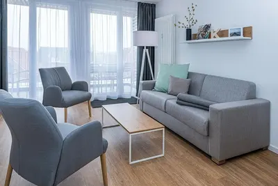 Image de Vacation apartment close to the beach with balcony, parking, use of swimming pool & sauna -