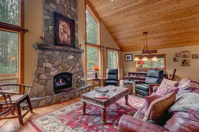 Image de High Country By Tahoe Getaways - Hot Tub, Hoa, Shuffleboard + Horse Shoe Pit