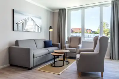 Image de Tasteful 2-room apartment by the park - only 300 meters to the Baltic Sea beach! -